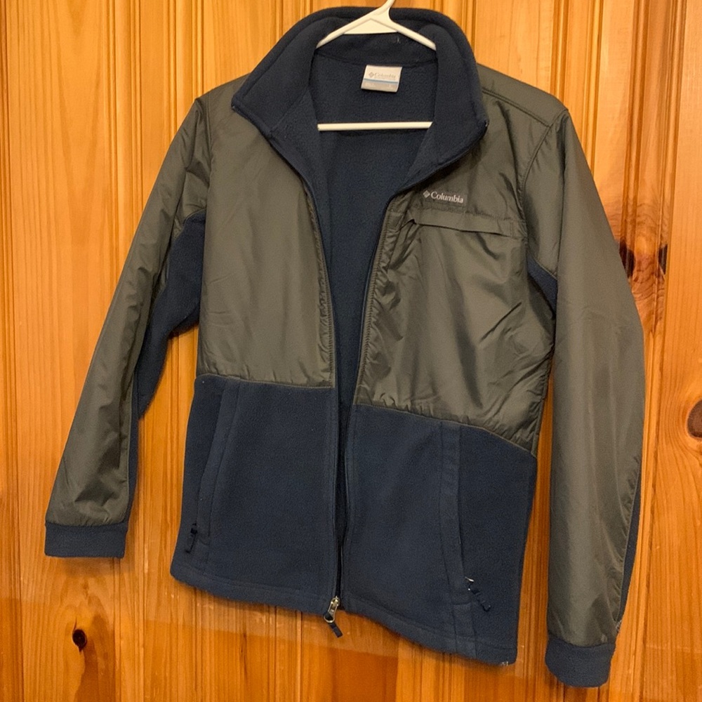 *****TWO***** Columbia fleece jackets